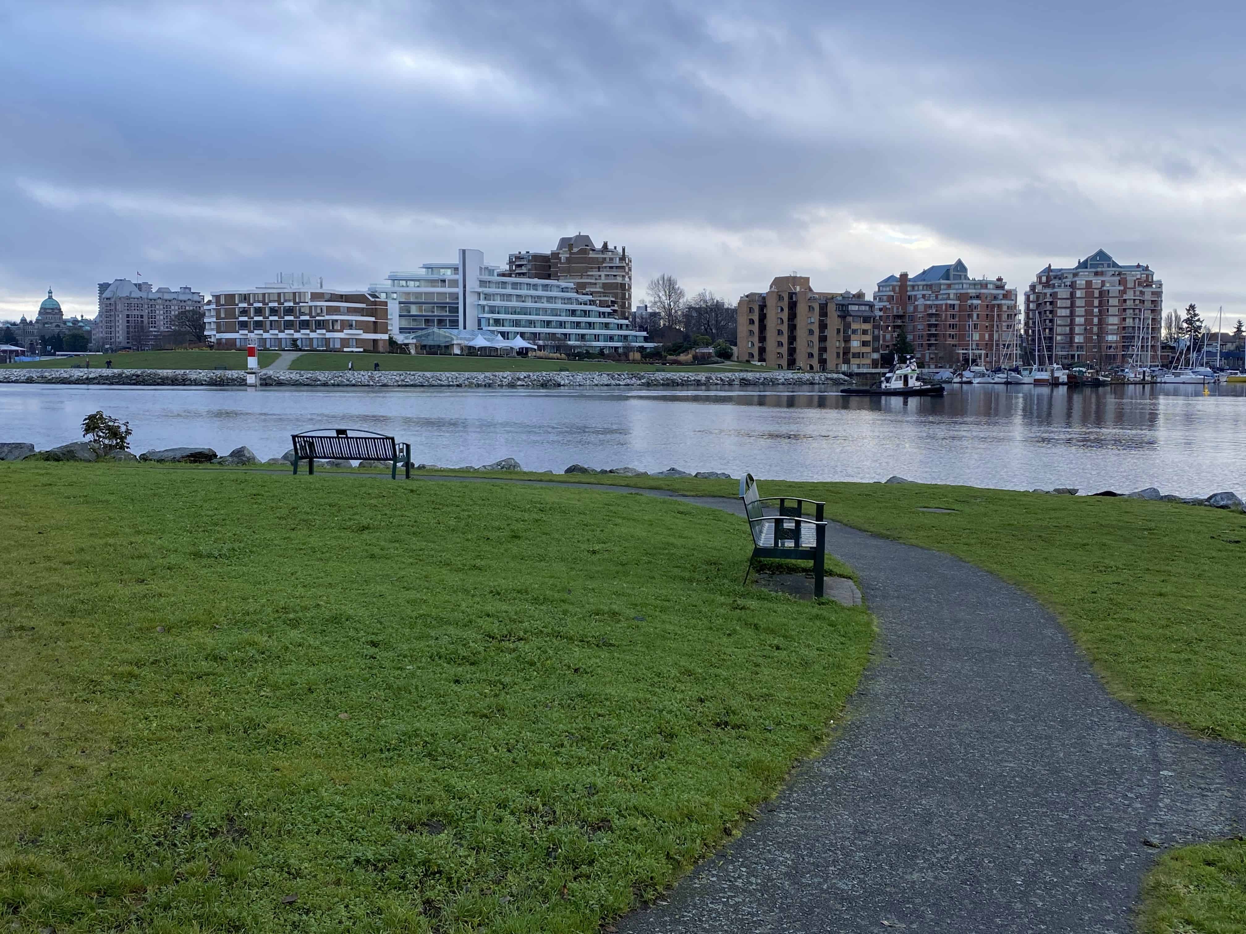 Benches to sit and relax