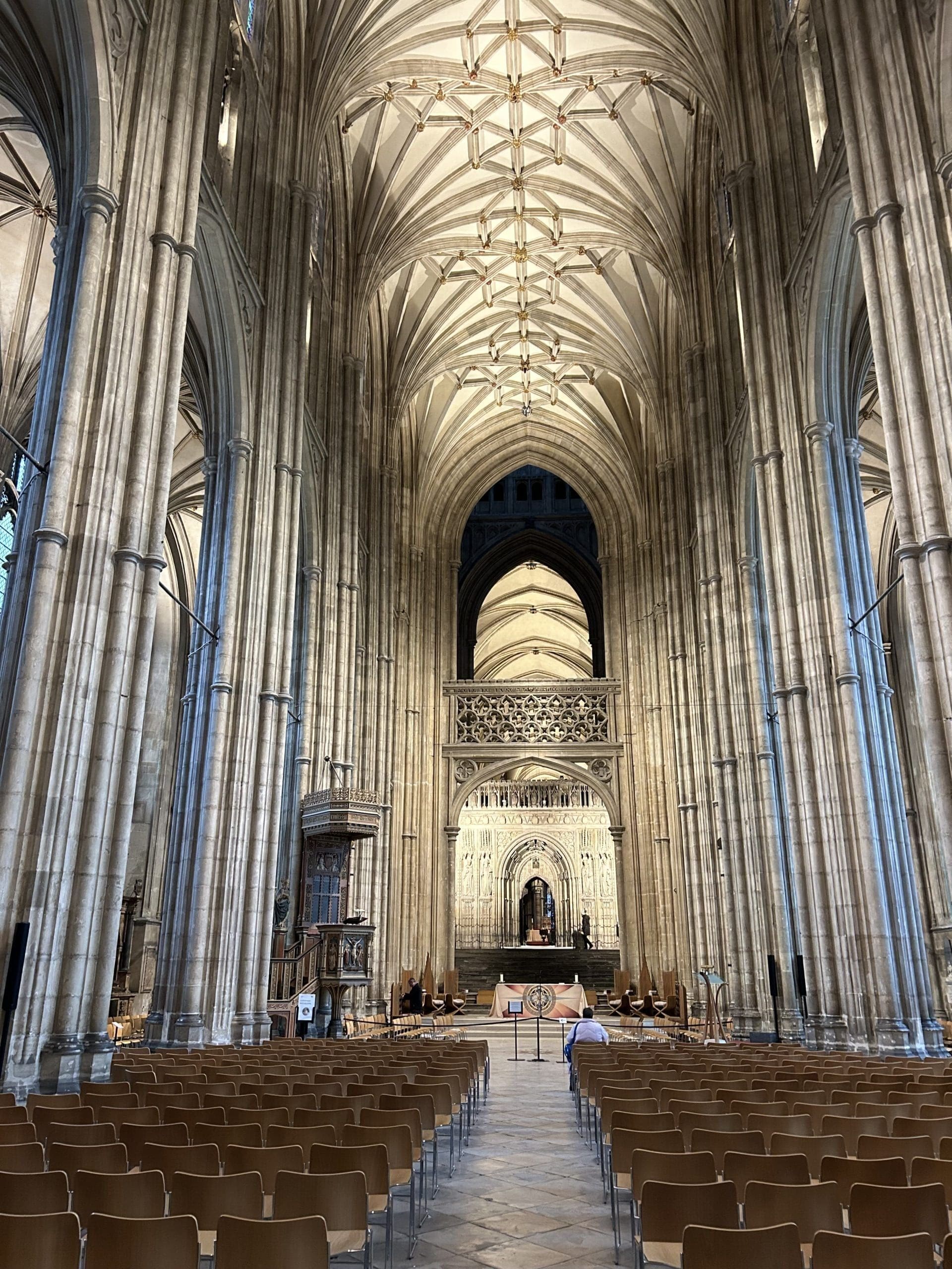 Gorgeous internal photo of Canterbury Cathedral